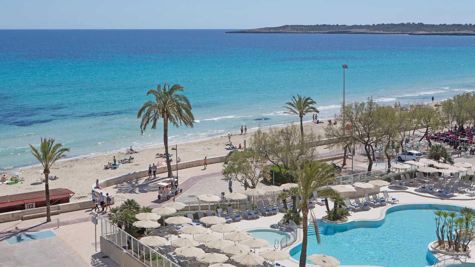 Hotel Sabina And Suites location