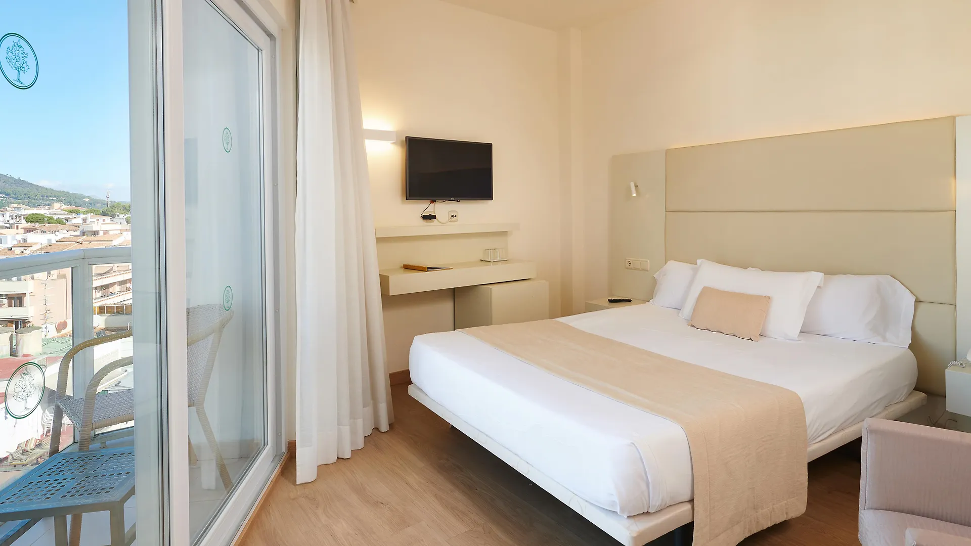 Hotel Sabina And Suites Cala Millor  4*, Cala Millor (Mallorca)